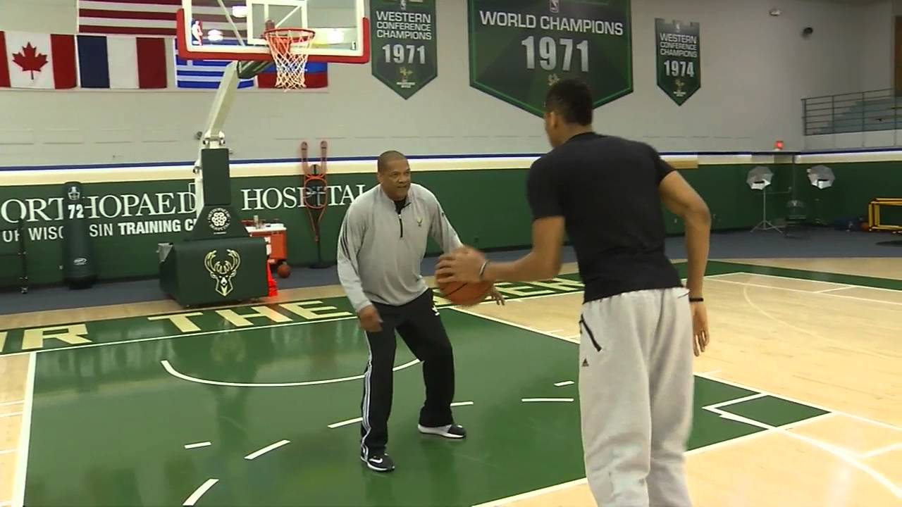 Giannis Antetokounmpo Breaks Down The 