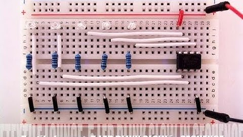 Five LED Blink Slow in Sequence