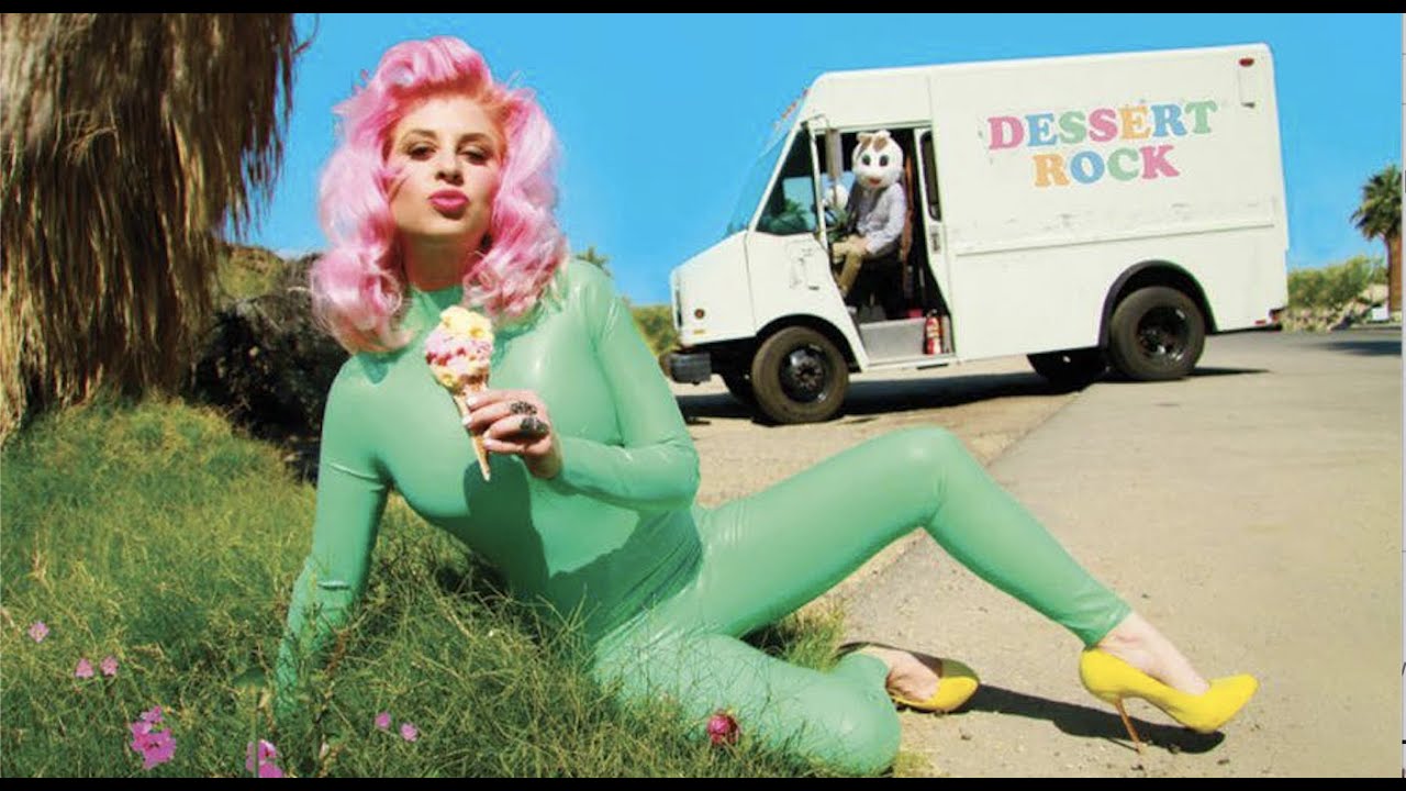 Jesika von Rabbit Interviewed at TIKI OASIS - YouTube