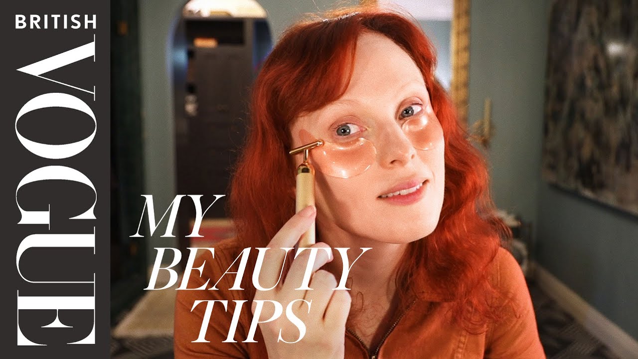 Karen Elson's Festive Copper Eye Look | My Beauty Tips | British Vogue