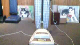 Eureka Self-Propelled Upright vacuum 5047 E