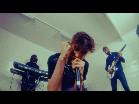 YoungRubbi - Reborn Punk livesessie