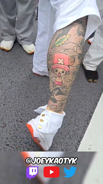 YAKUZA LOVES ANIME?! #joeykaotyk #yakuza #onepiece #anime #tattoo
