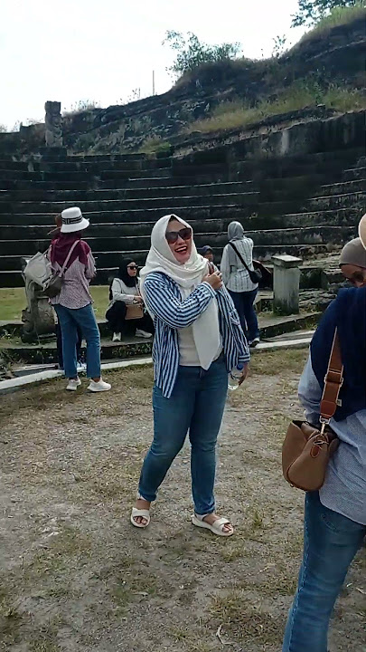 Emak2 kalau ketemu : 1. reuni 2. pingin ketawa lepas 🤣