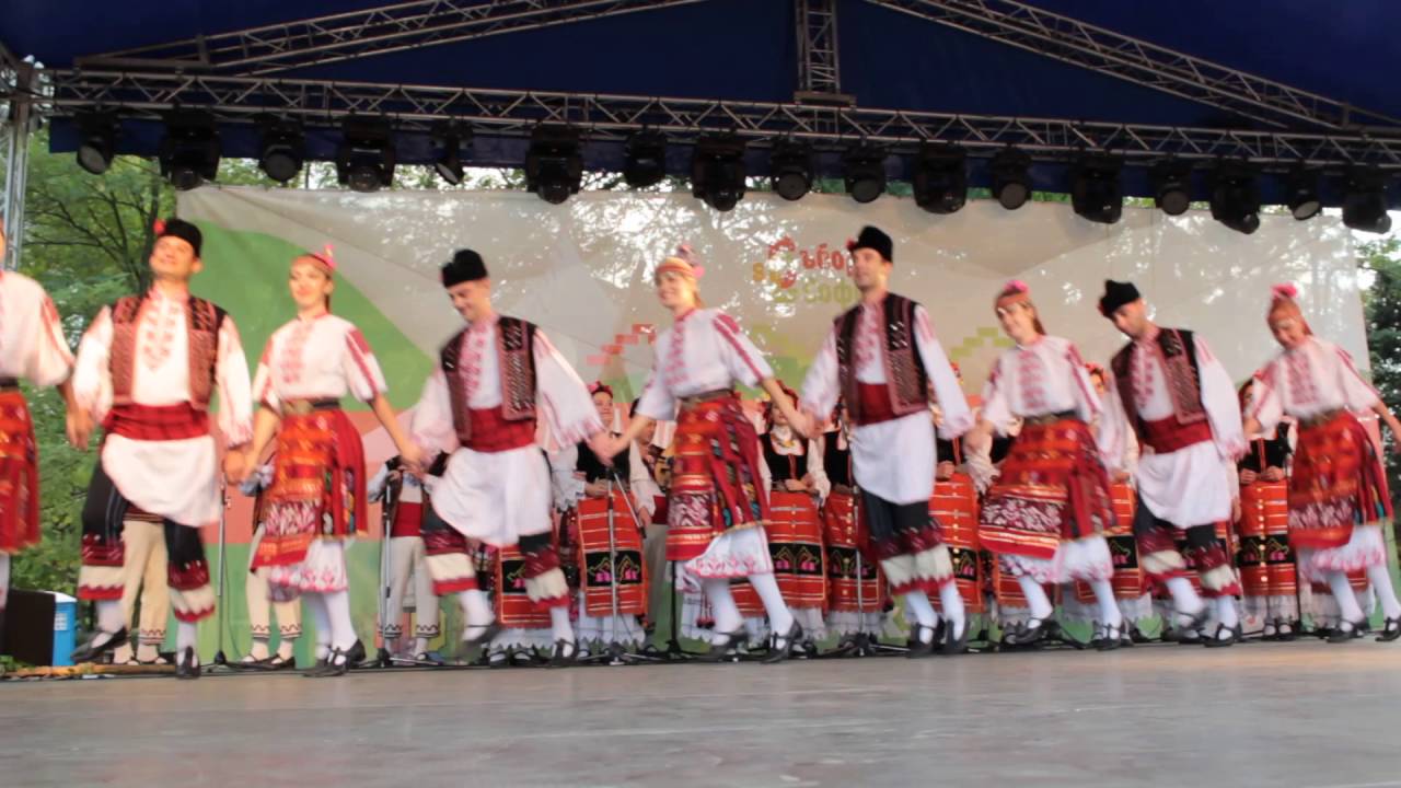 Северняшки ансамбъл за народни песни и танци 