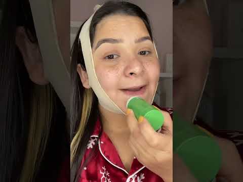 Video: 4 formas de reducir los poros faciales