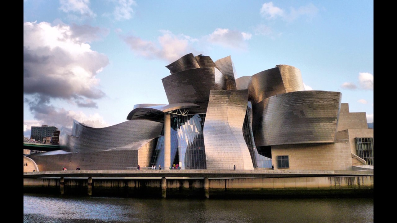 Guggenheim Museum Bilbao - Frank Gehry - YouTube