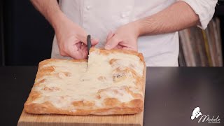 Impasto al Farro e condimento ai 4 formaggi - trailer videocorso Pizza #5 micheleincucina.it