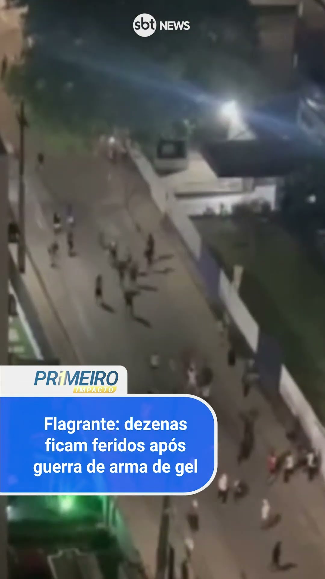 Flagrante: dezenas de pessoas participam de guerra de arma de gel