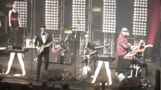 Chromeo - Intro + Fancy Footwork live