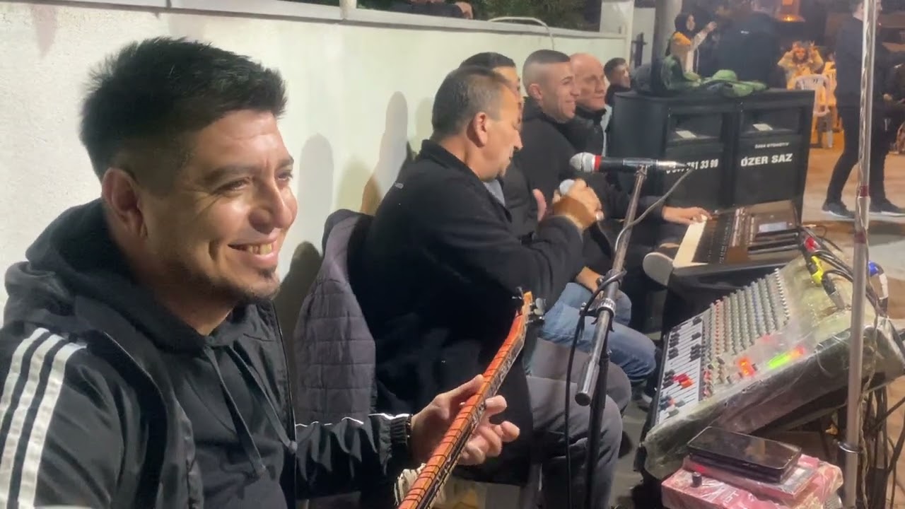 AHMET ÖZER & SERKAN AKYEL - YÖRESEL