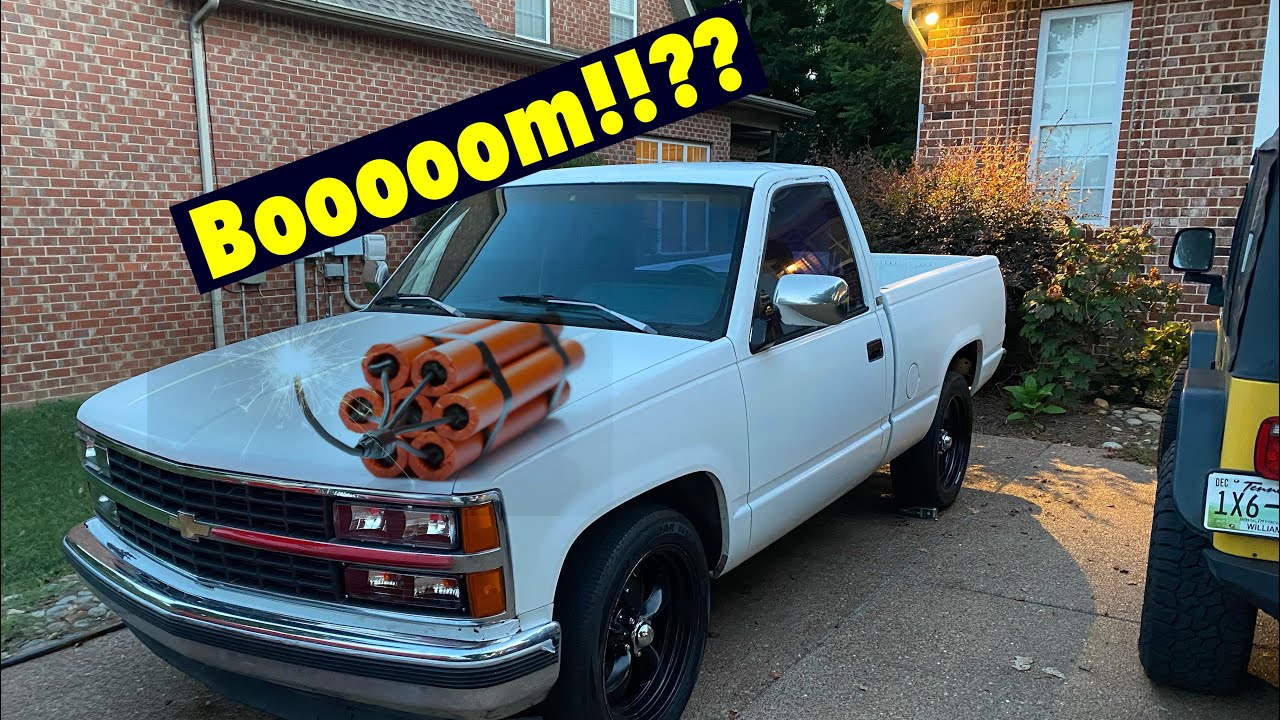 Дымит от Silverado! 5,7-литровый V8, синий дым…