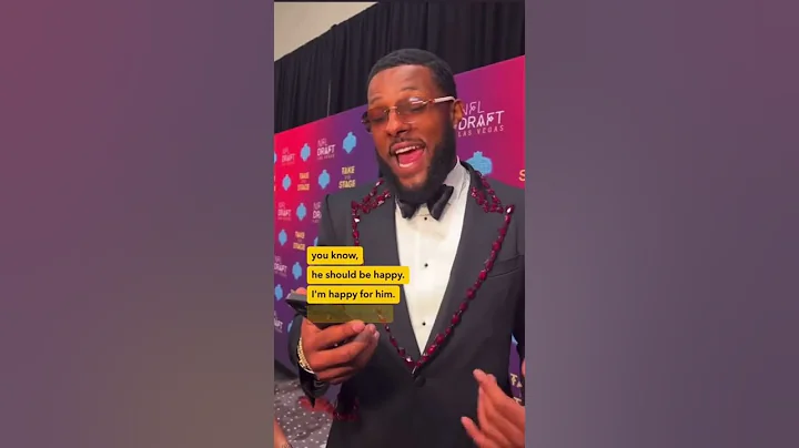 Michael Strahan texted Kayvon Thibodeaux on draft ...