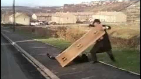 Monty Python   Undertaker