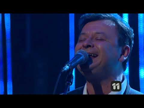 Manic Street Preachers - A Design for Life - 2015-04-30