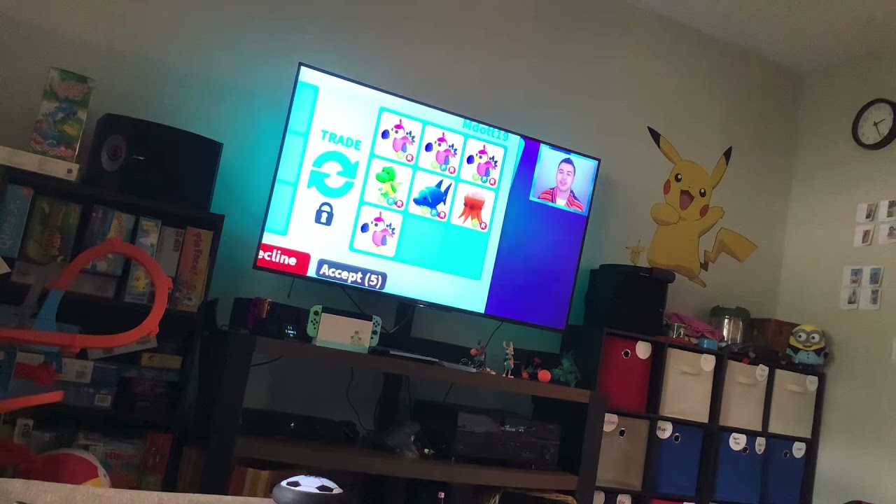 Trading  mega neon cobra