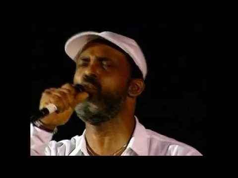 camera iphone 8 plus apk Maze Ft. Frankie Beverly - The Morning After ( Live )