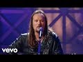 Travis tritt  long haired country boy from live  kickin