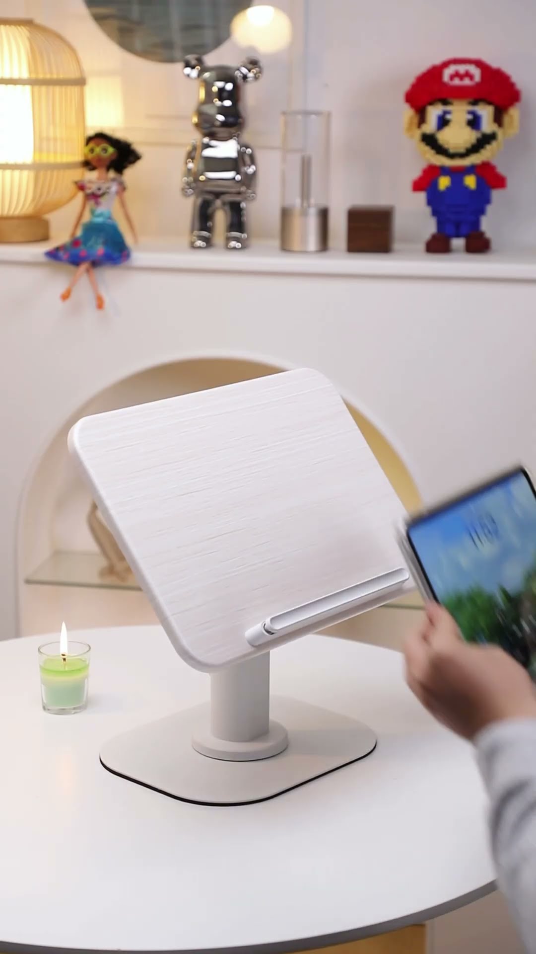 Have you seen a reading stand that can be used as a table?