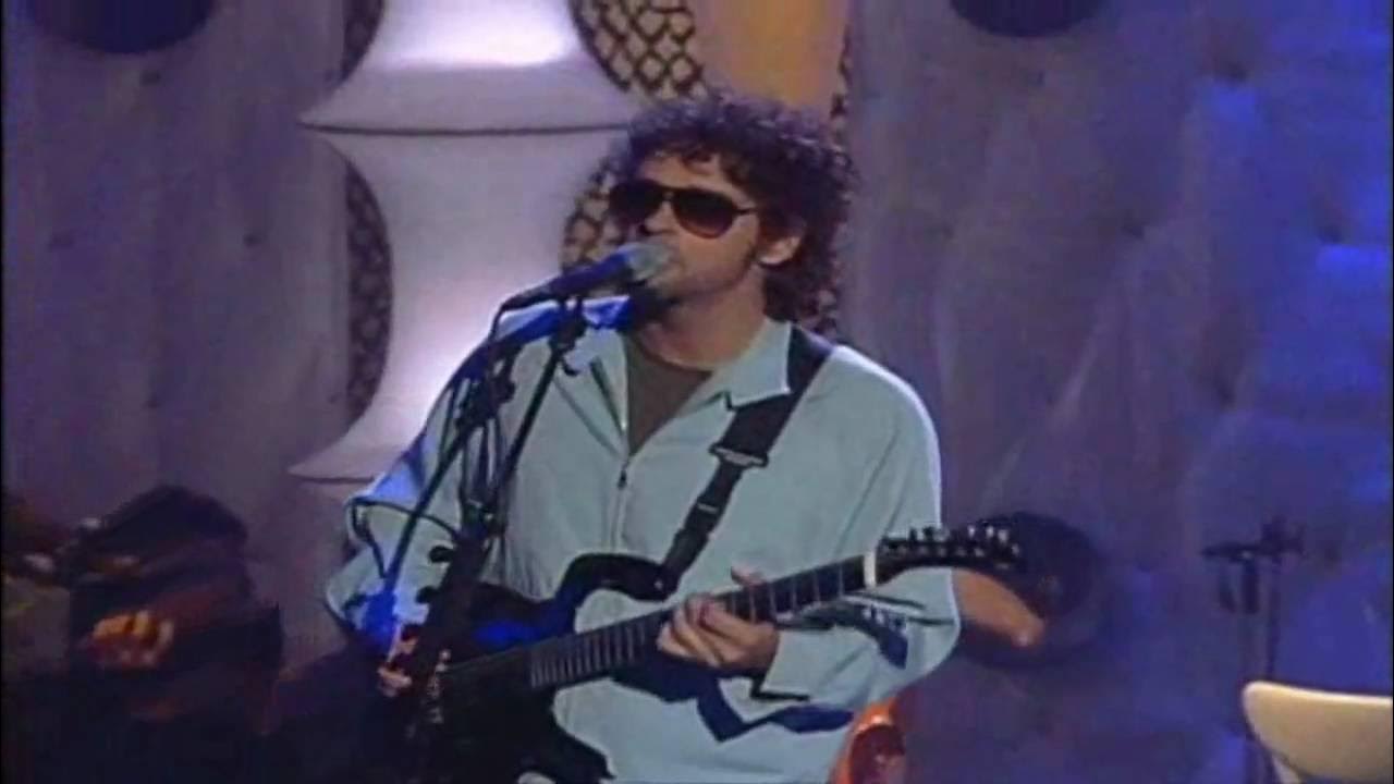 Soda Stereo - Terapia de Amor Intensiva (MTV Unplugged) Soda Stereo - Terapia de Amor Intensiva (MTV Unplugged)