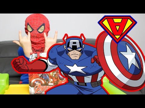 Babbo Natale Marvel.Super Alex Spider Man Ha Un Sacchetto Da Babbo Natale Pieno Di Eroi Avengers Da Marvel Youtube
