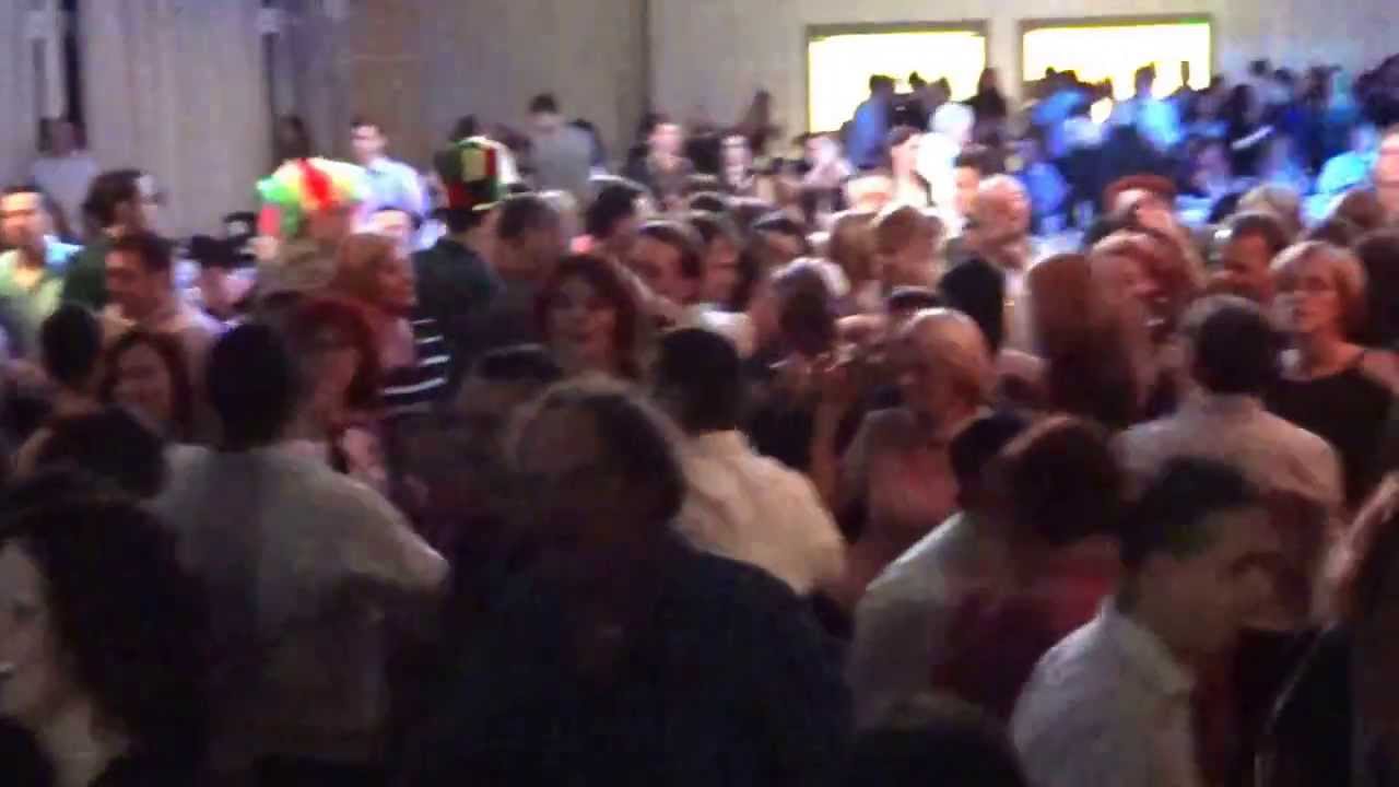 Gotta go Home Dolce Dance Szilveszter 2014/2015. Retro terem - YouTube