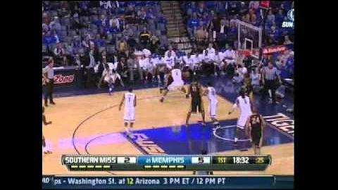 dj stephens jumps over a usm player