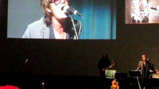 Dio&#39;s Memorial Service, performance by Glenn Hughes