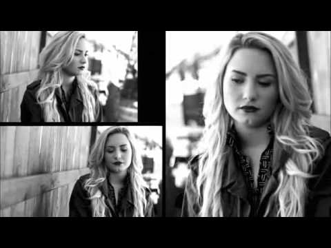 Demi Lovato-Give Your Heart a Break at We Day (საქართველო)