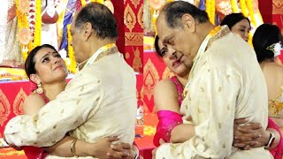 Emotional Kajol Hugs Uncle At Durga Puja 2023