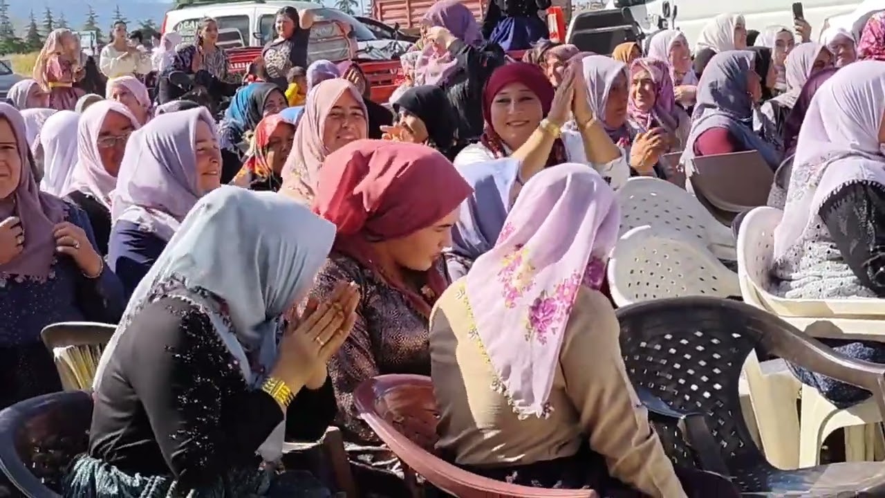 Mutlu sonla biten bir düğün 👏 AKŞEHİR Karahüyük mah Mustafa Yıldız & Dilek Başeğmez çiftinin düğünü 