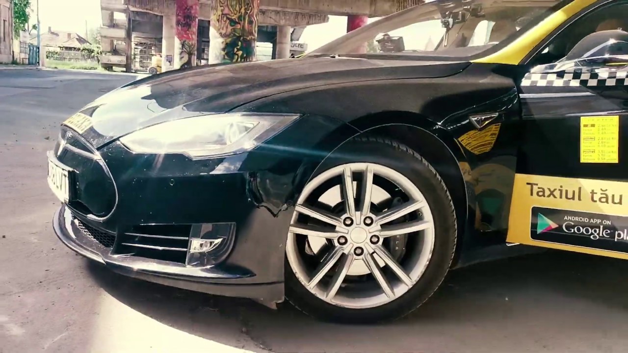 Tesla taxi podgorica