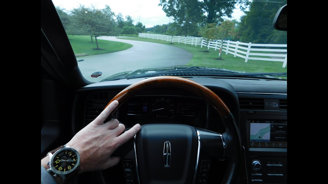 2016 Lincoln Navigator Select 4X4 - 12 Mile City and Freeway Test Drive! Jumbo Luxury SUV, Gorgeous!