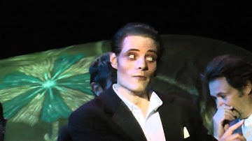 ANDREW ASHWIN as Danilo LA VEUVE JOYEUSE (Die lustige Witwe) - Franz Lehár