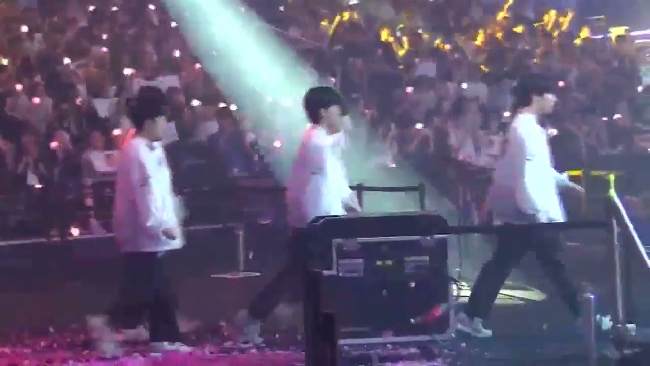 2025 LCK 결승전 HLE 선수단 입장