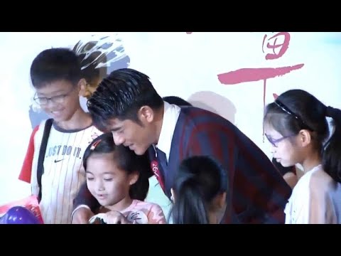 从方媛带着孕肚结婚，郭富城116天只陪了她3次