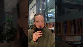 видео: Ответила на 2 вопроса: плохо сплю 5 лет; живём с мужем как соседи  картинка: Ответила на 2 вопроса: плохо сплю 5 лет; живём с мужем как соседи