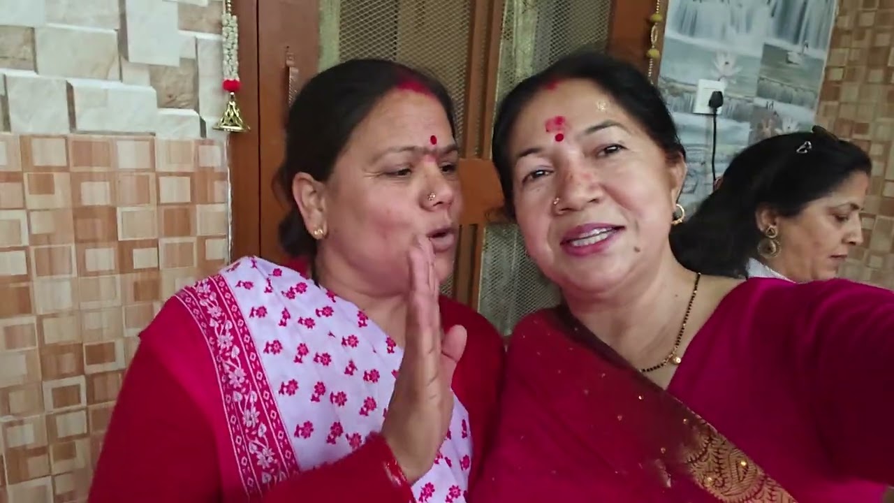 हैप्पी होली महिलाएं होली में  मस्ती करती हुई 🌺🌺🙏@#Trending#🌺🌺🙏