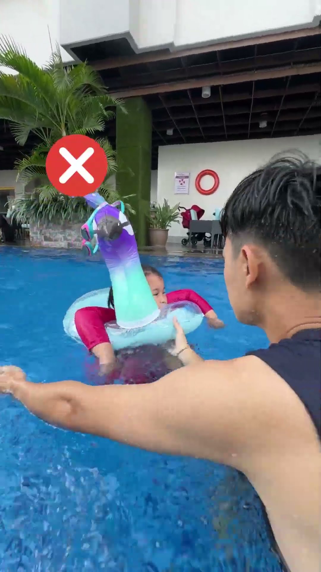 LEIKA DI KERJAIN SAMA TIM WAKTU NYARI KCAMATA RENANG ? #leika #shots