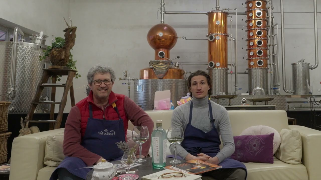 French distillery produces gin, whiskey, vodka, pastis in a DES copper 500 L hybrid column still