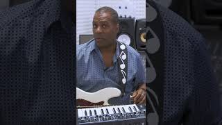 BASS GUITAR VS. SYNTH BASS (w/ Mo Pleasure)