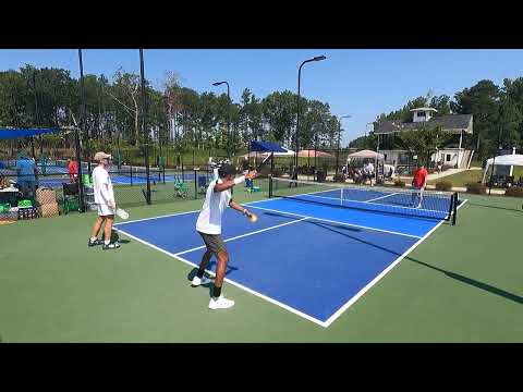 08/11/24 / Club Wars - D1 - Playoffs / Whitlow, Schnugg -vs- Raja, Blocker - Line 3 - Game 2