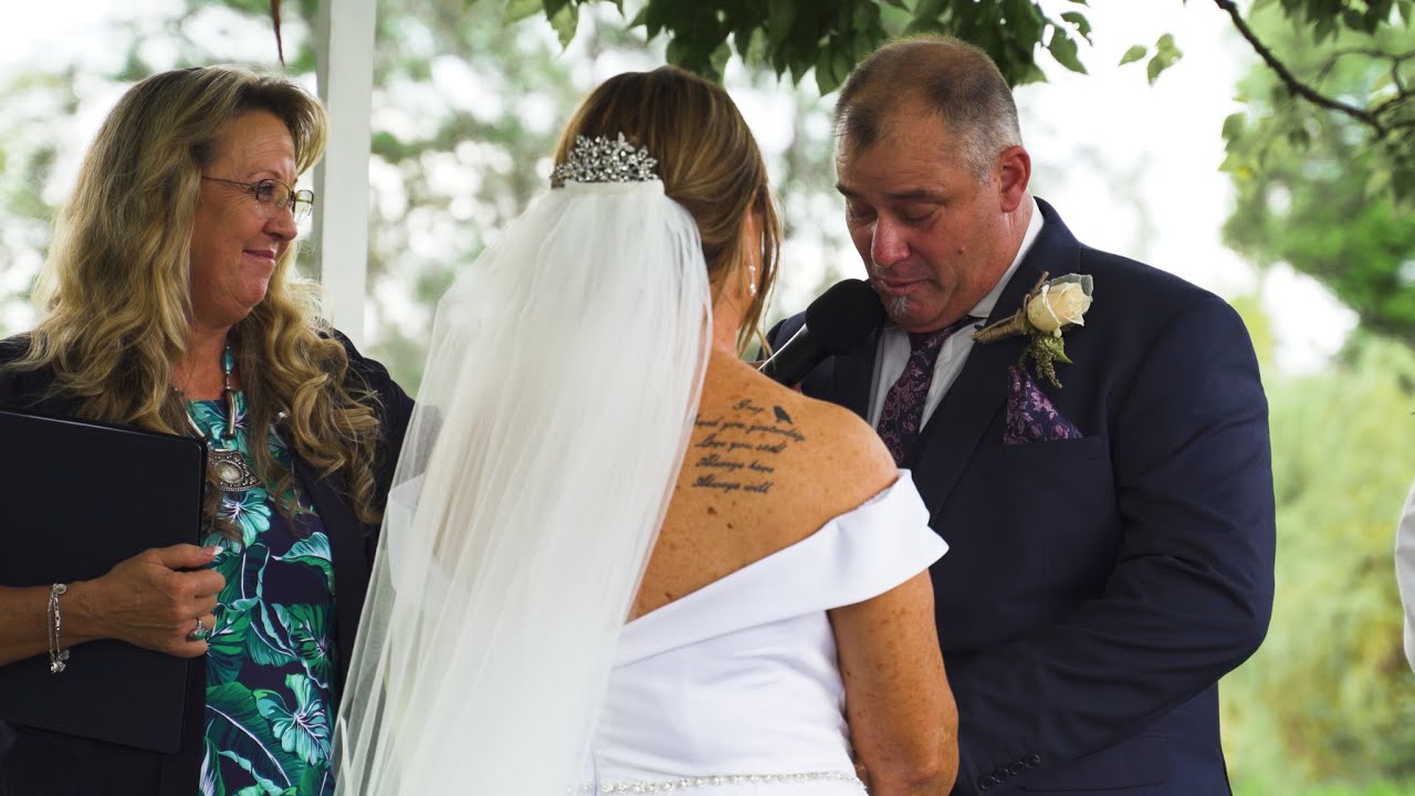 Emotional Grooms Speech // Sydney Destination Wedding Greg + Jodi