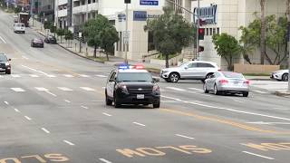 2x LAPD Ford Explorers Responding