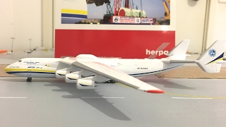 Herpa 1:400 Antonov Airlines AN-225 Mriya Unboxing and Review