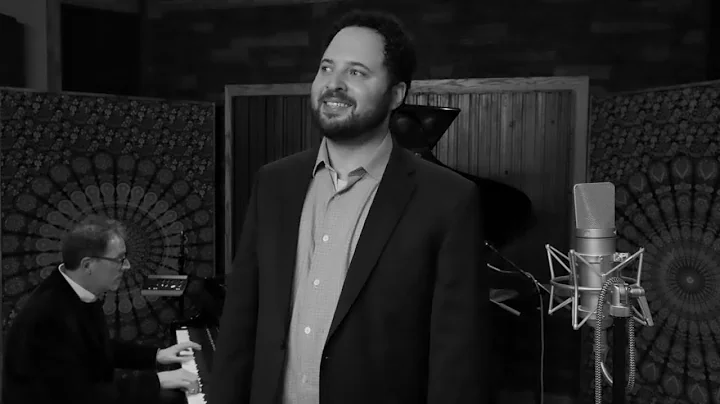 Donizetti's "Quanto  bella" performed by Camron Gr...