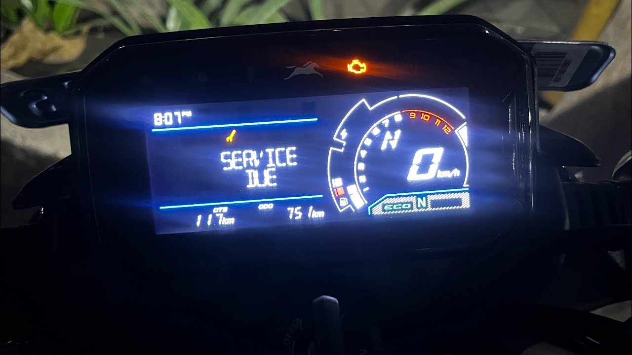 Service centre pe aagayi apni TVS problem after 1st service ll viveksumanvlogs 