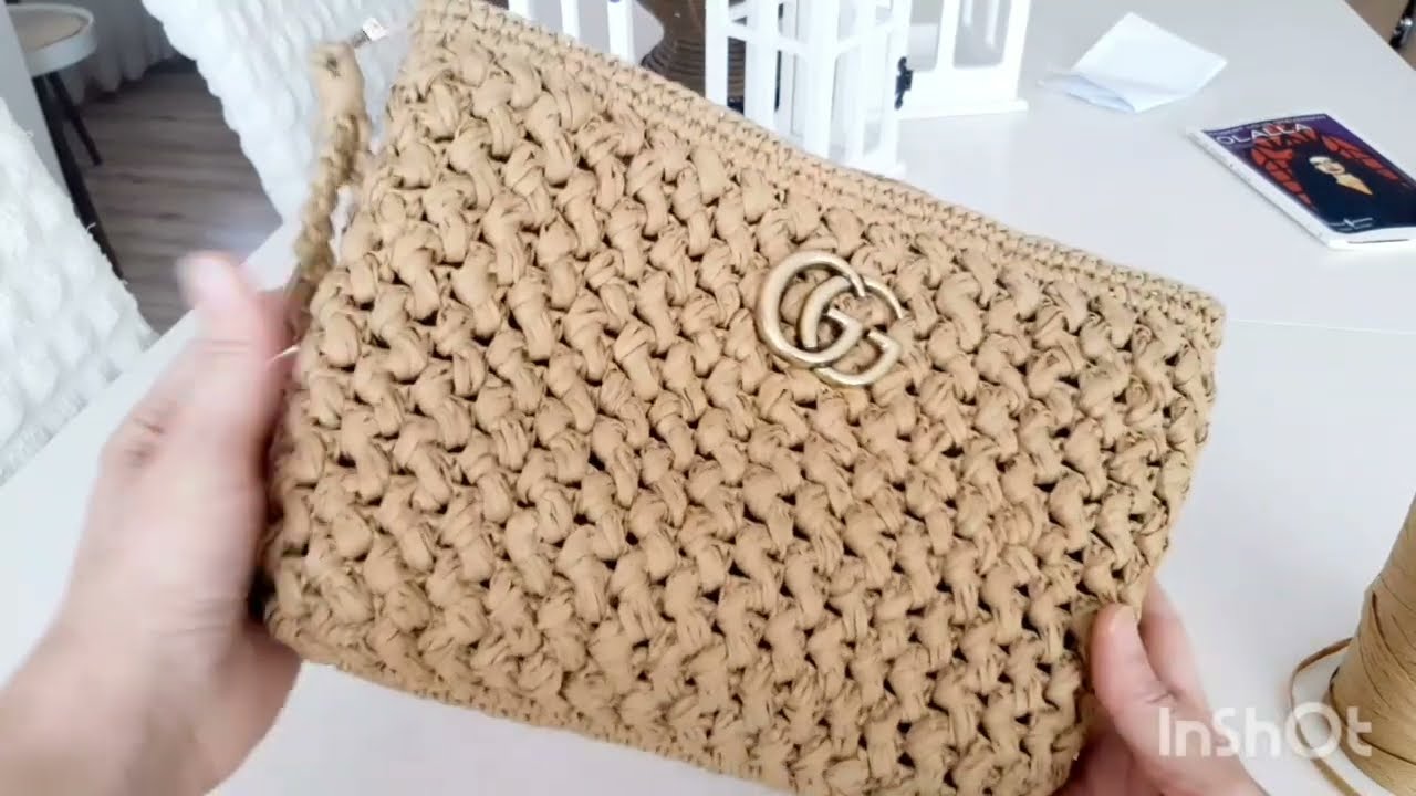 FISTIK MODEL CLUCTH(KLAC) ÇANTA MODELI