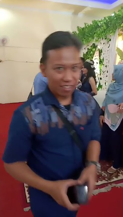#Harusnyaaku                                     Baper datang pernikahan mantan 😭 #armada #storywa