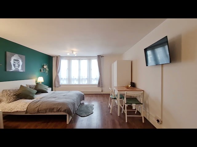Video 1: Orange room (Room 3)